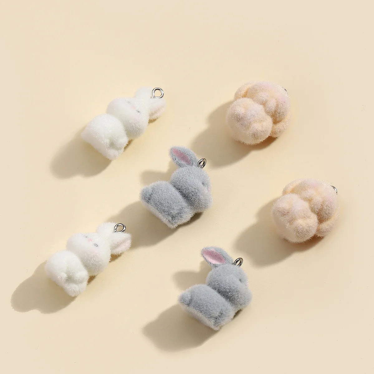30Pcs Flocking Resin Three-dimensional Rabbit Charms Cute Doll Pendants for Making Keychain Mobile Phone Case DIY Necklace
