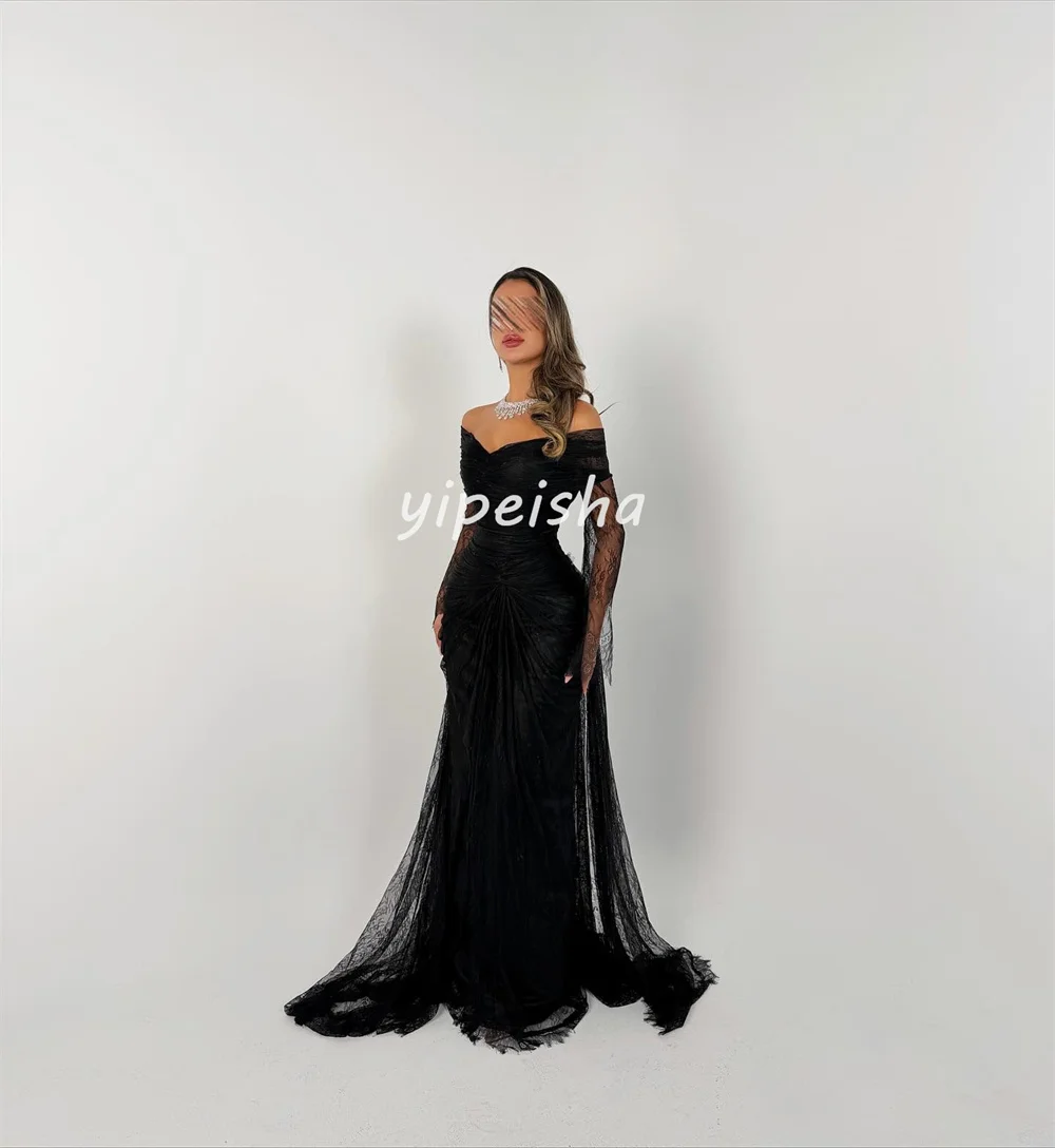 تخصيص أزياء من الدانتل الطية Ruched ألف خط خارج على الكتف فساتين طويلة فساتين مناسبة مخصصة الأحجام المتاحة عارضة