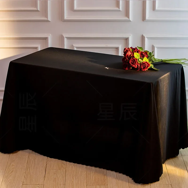 HHJd02x Waterproof Table Cloth with Beautiful Designs