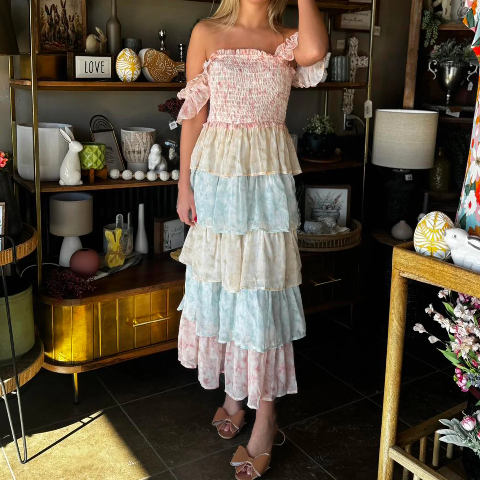 Combhasaki mujeres verano estampado Floral volantes manga mosca ahumado cuello cuadrado largo una línea en capas pastel escalonado vestido sin mangas de gasa