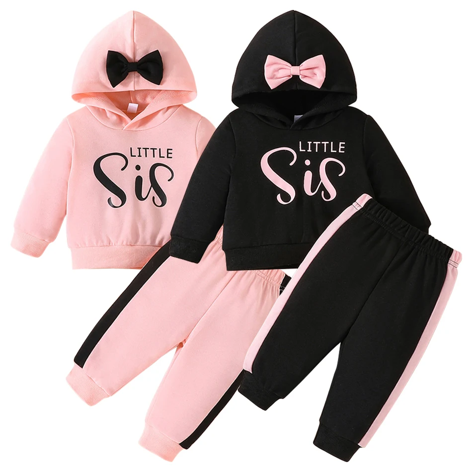 Abbigliamento per neonati comodo ed elegante, felpa con cappuccio stampata a maniche lunghe, pantaloni in tinta unita, set per bambini primaverili e autunnali