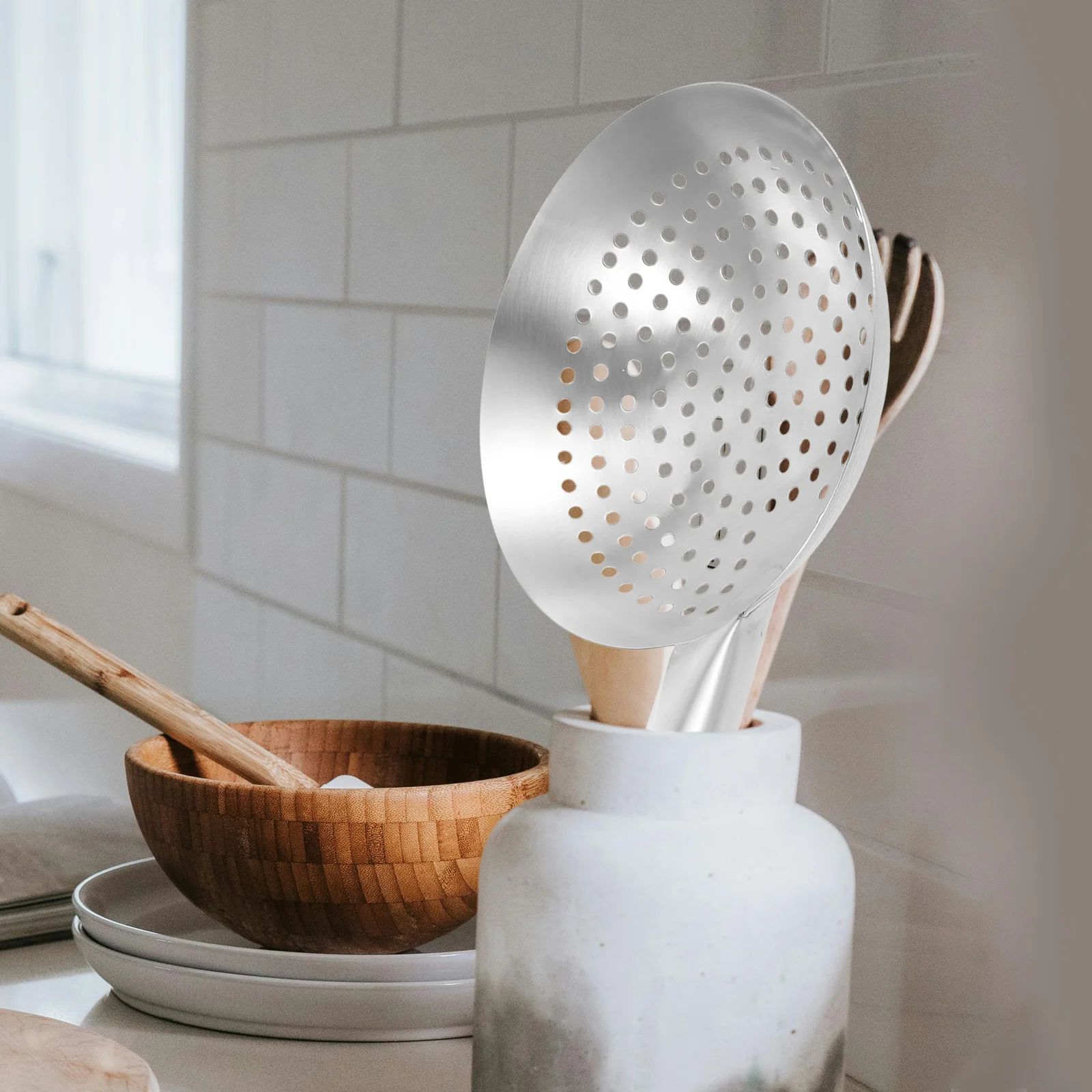 

Thickened Stainless Steel Filter Spoon Ergonomic Handle Multi-Functional Skimmer Ladle for Cooking Serving Food Strainer Kitchen