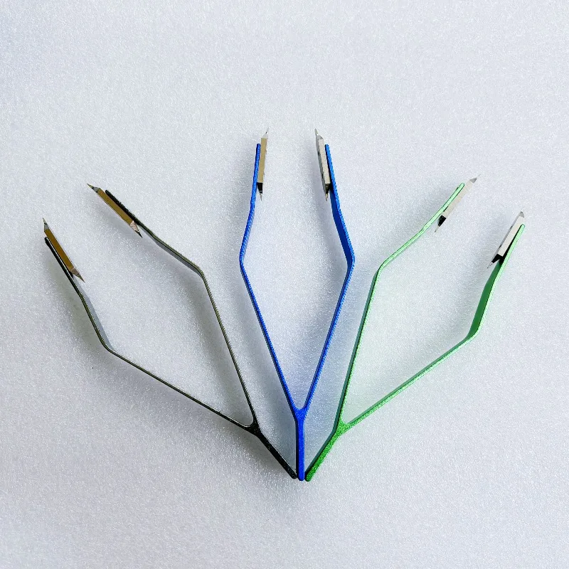 أداة إصلاح متر كماشة الأذن لـ 7825 كماشة إزالة الأذن على شكل حرف V كماشة إزالة الأذن جهاز إزالة الحزام