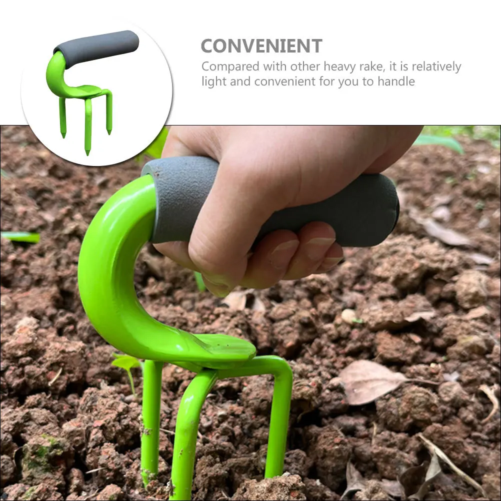 Small Durable Steel Garden Rake Lightweight Hand Cultivator for Soil Loosening Weeding Planting Garden Tool Rakes for Lawns