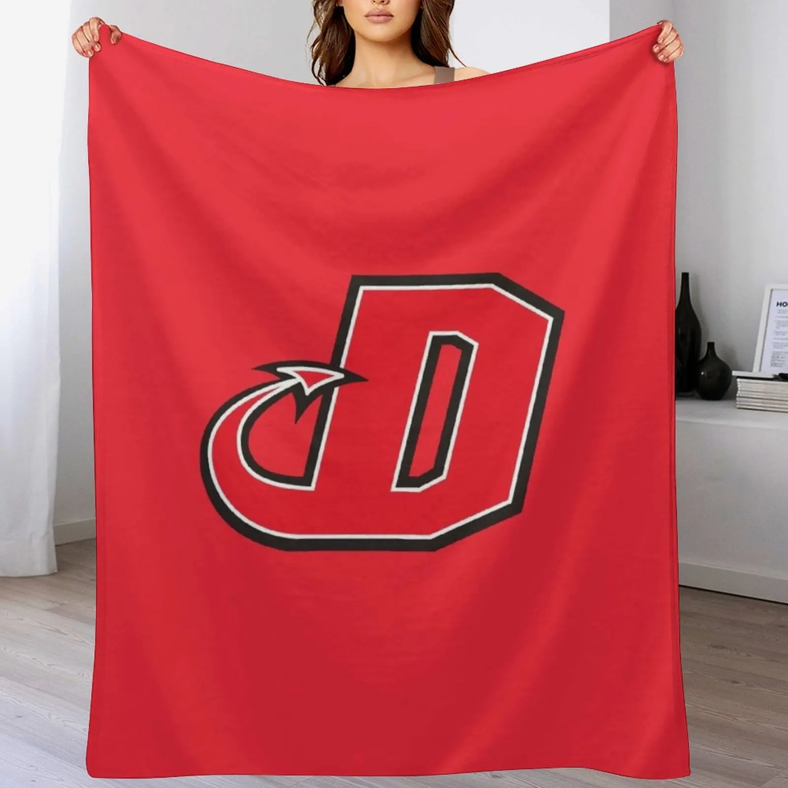 Red Devils Dickinson Carlisle Throw Blanket Giant Sofa for babies Sofas Retros Blankets