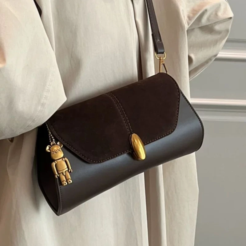 

Модные женские сумки, новинка 2024, модная посылка, высококачественная универсальная сумка через плечо в стиле ретро, Bestselle, супер популярная маленькая квадратная сумка