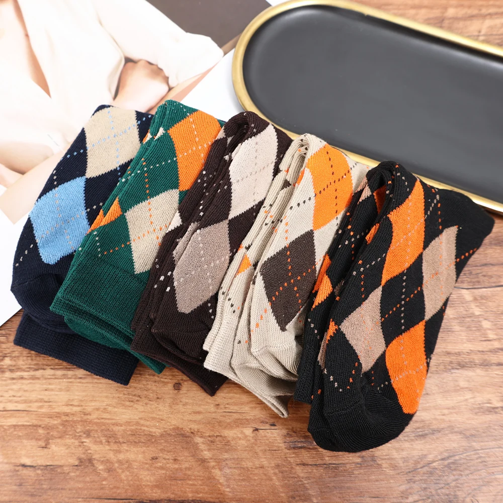 Ins diamond Cotton Socks Women Men Winter Tartan mid-calf Warm Sock Streetwear Plaid Striped Funny Preppy Argyle Geometric Socks