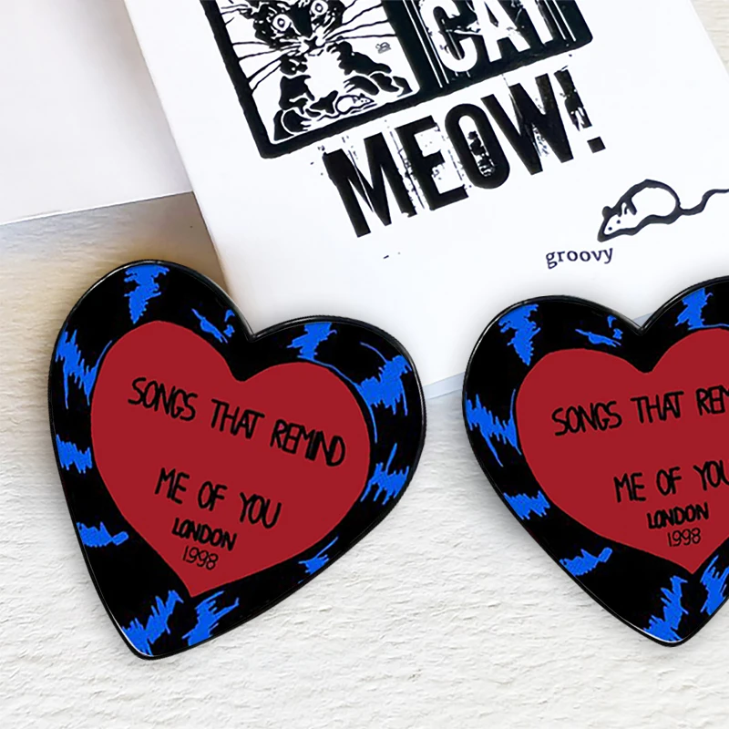 heartbreak record pin Funny Brooches Shirt Lapel Cute Badge Cartoon Jewelry Gift for Lover Girl Friends