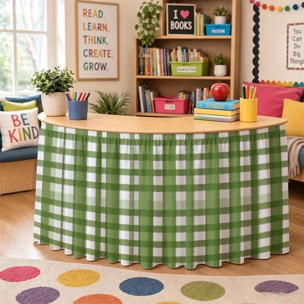 One green and white checkered tablecloth with elasticated hem, as a festive gift, suitable for classroom parties
