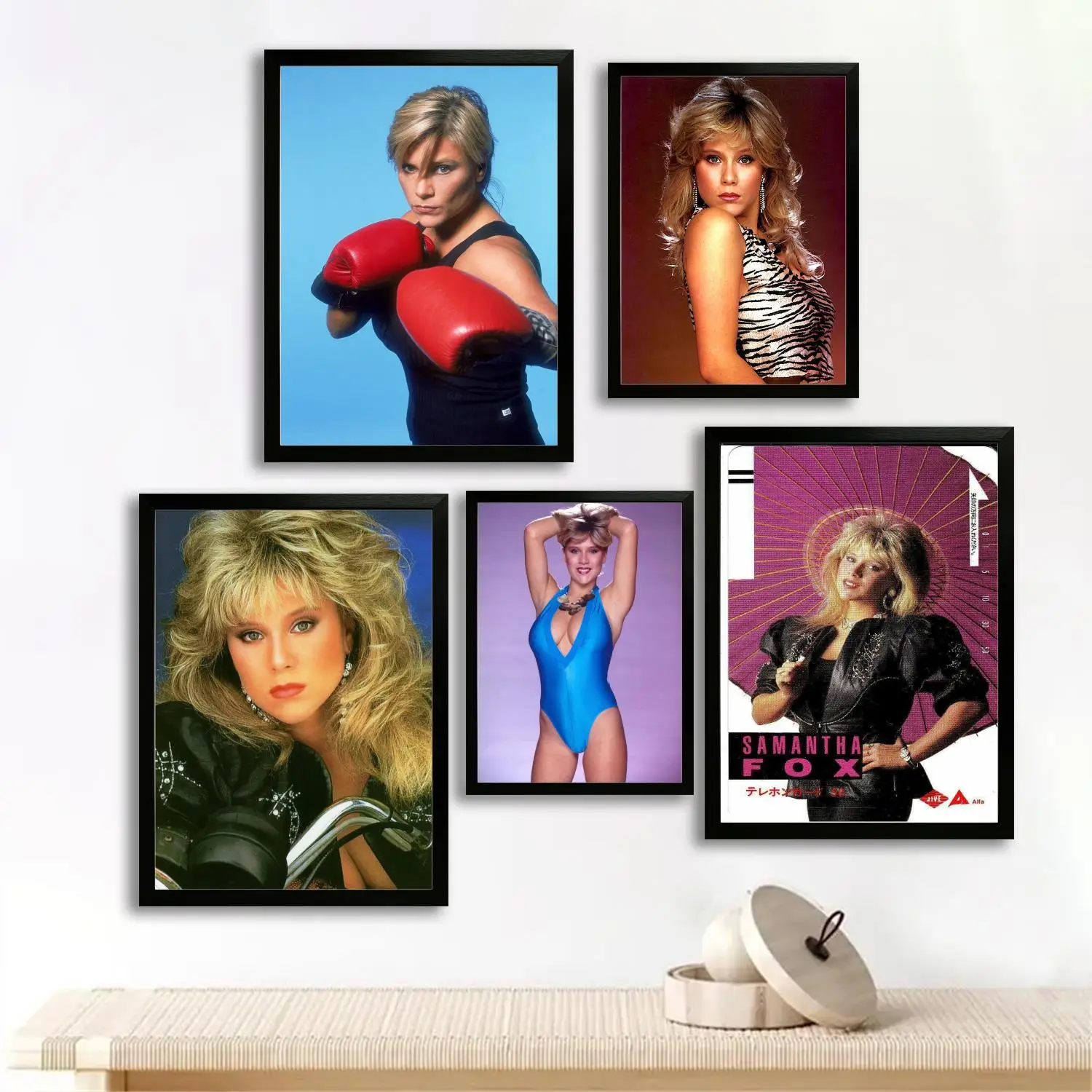 Samantha Fox Canvas Art Poster and Wall Art, Picture Print, Modern Family, Bedroom Decor, Posters,Decorative painting