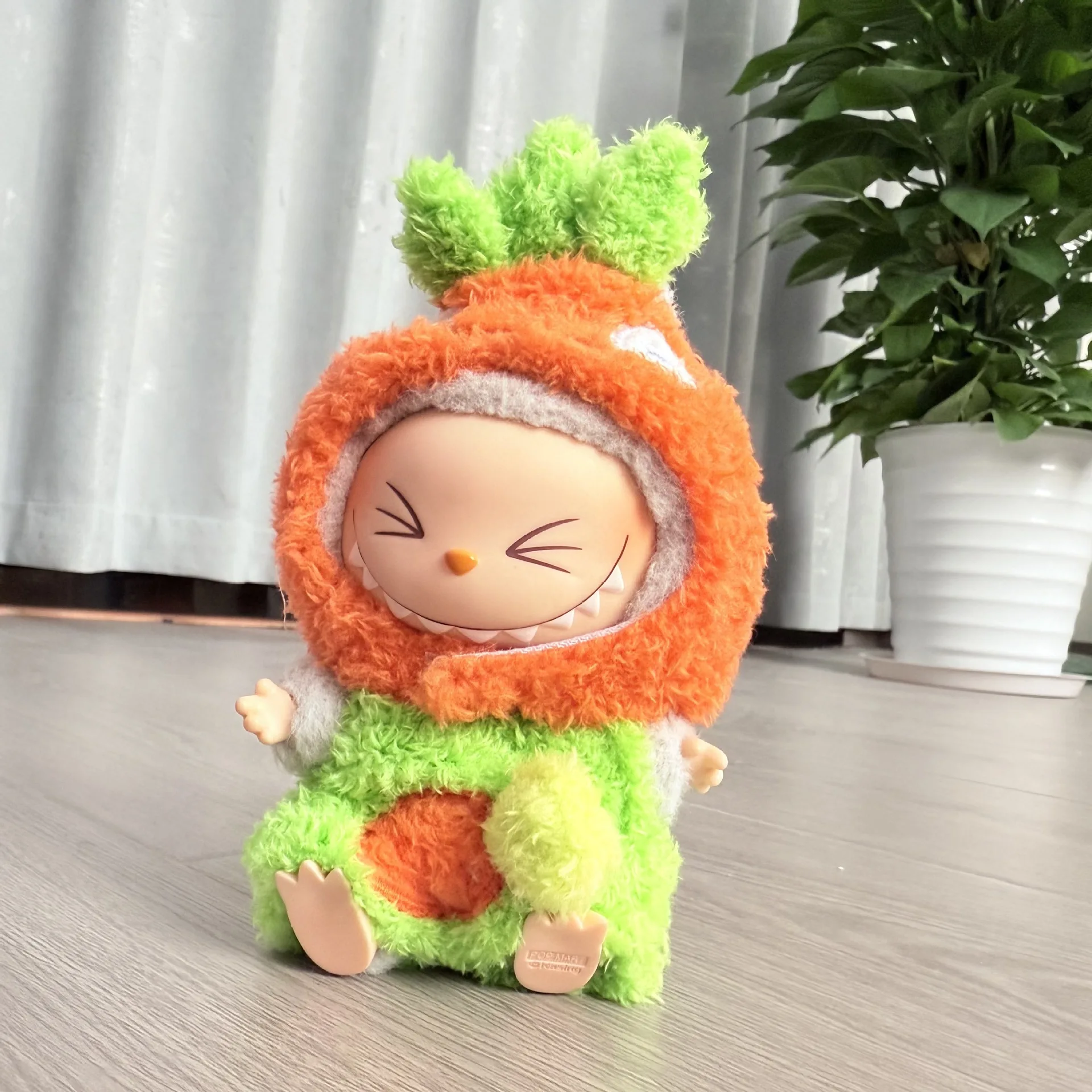 

1st-3rd Gen Labubu Keychain Clothes Carrot Jumping Monster Cute Outfit Accessories Clothes For Labubu