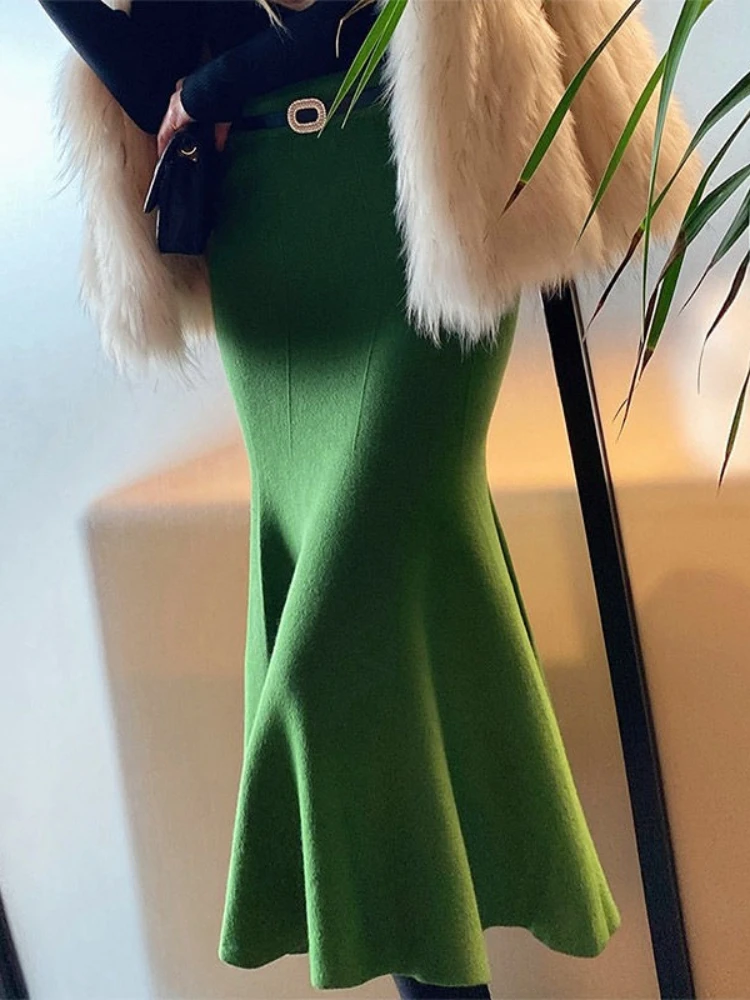 Women's High Waist Knitted Long Skirt Autumn Fashion Elegant Black Hip Hugging Fishtail Elasticity Temperament Skirts