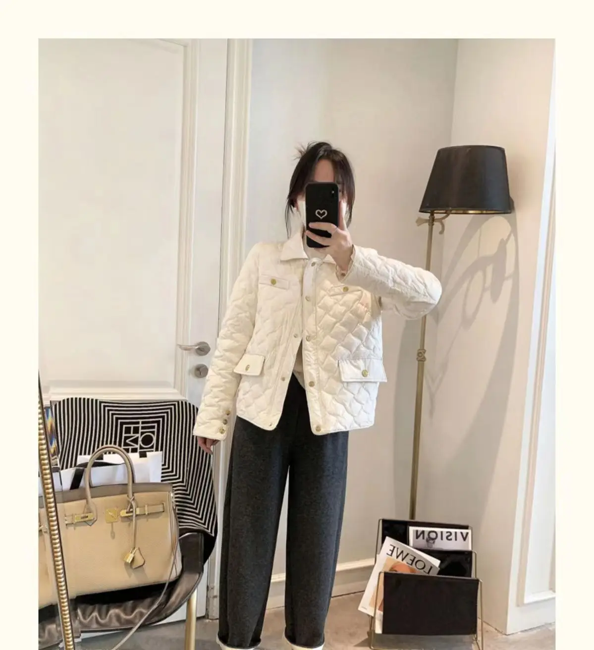 가을 겨울 다운 코튼 코트 퀼트 재킷 버튼 여성 의류 트렌드 디자인 아우터웨어 따뜻한 상의 블랙 화이트 얇은 파카