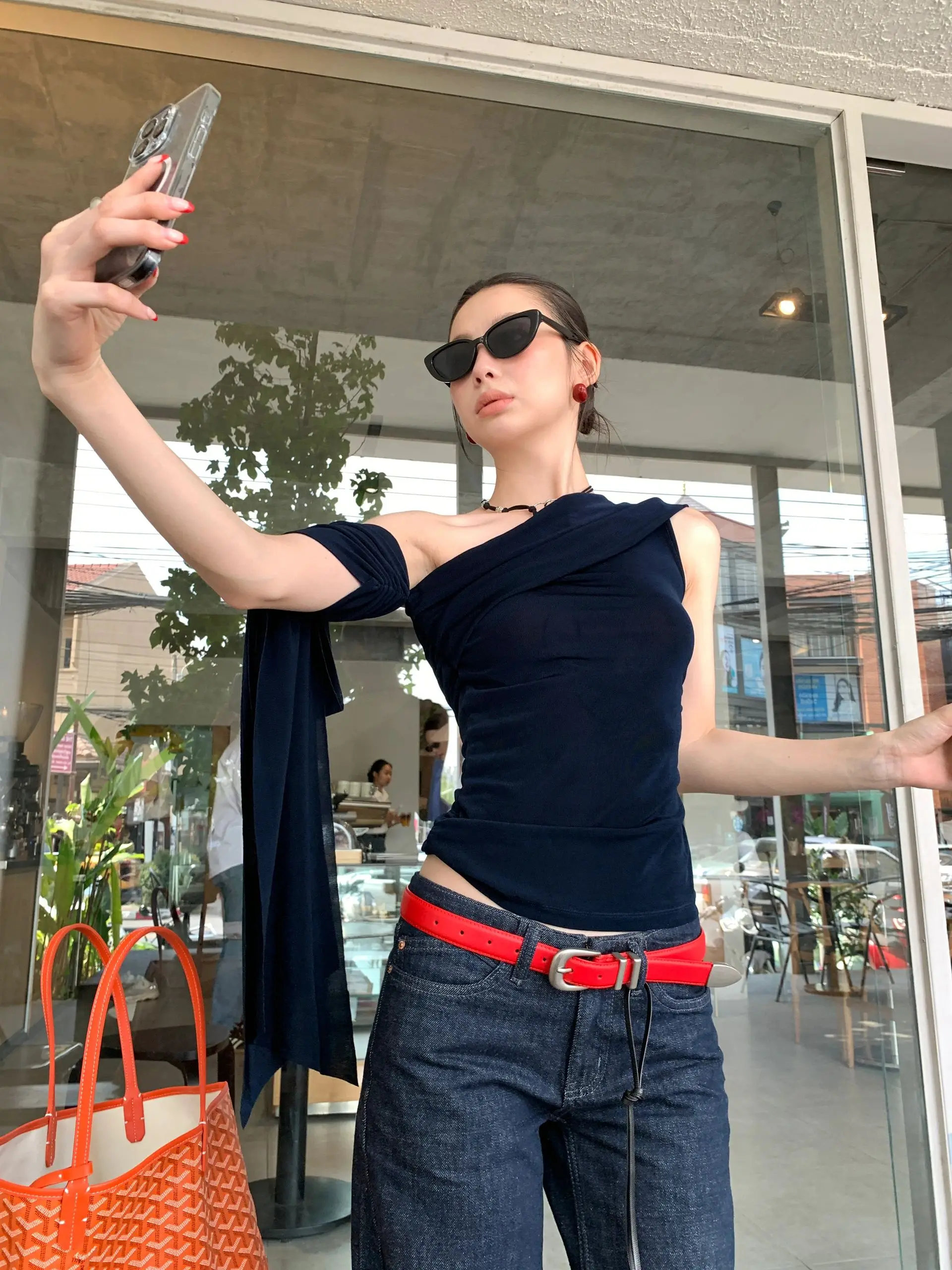 

Sexy Slim Fit One oulder Strap Vest Women's Summer Design Unique ort Top European Retro Spicy Girl Sle Commute Wind
