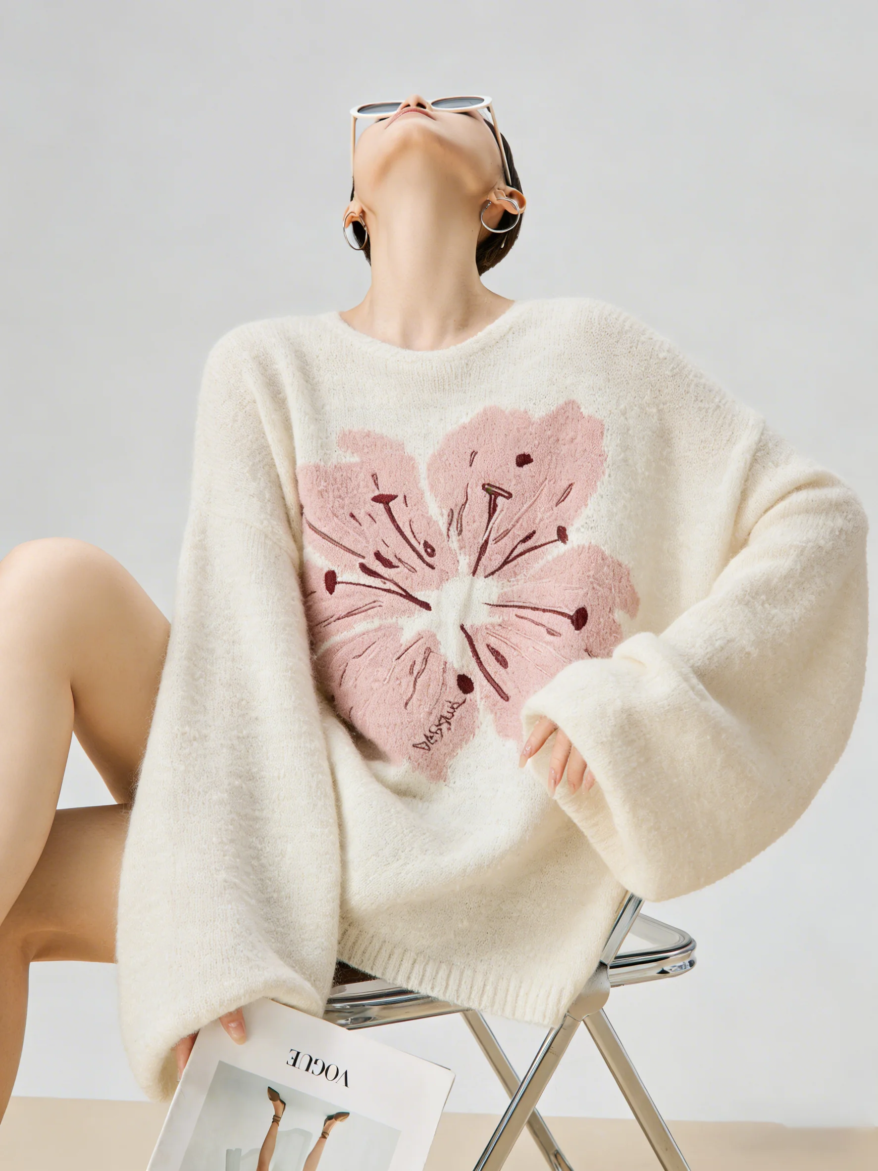 

Lightweight Knitted Sakura Patterned Loose Sweater Cover up Spring Sle P Beige Vintage Casual Long Sve round Ne Top