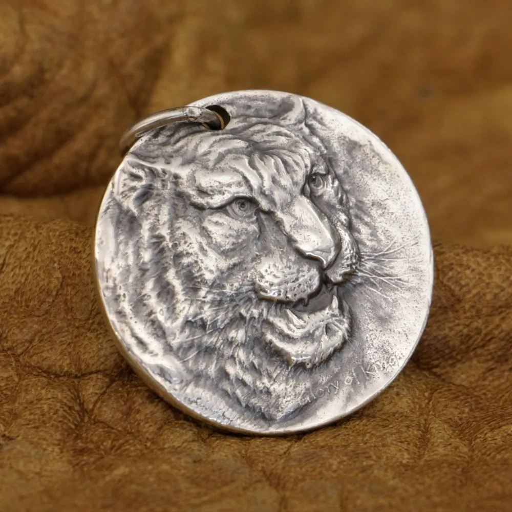 

LINSION Tiger King 925 Sterling Silver Mens Punk Pendant TA318 Dia. 28mm JP