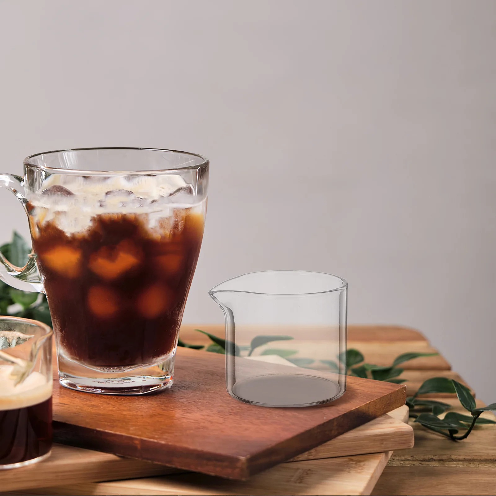 

4Pcs Glass Milk Pitchers Transparent Mini Coffee Milk Jug for Restaurant Cafe Bar Syrup Sauce Dispenser Pitcher for Sauce