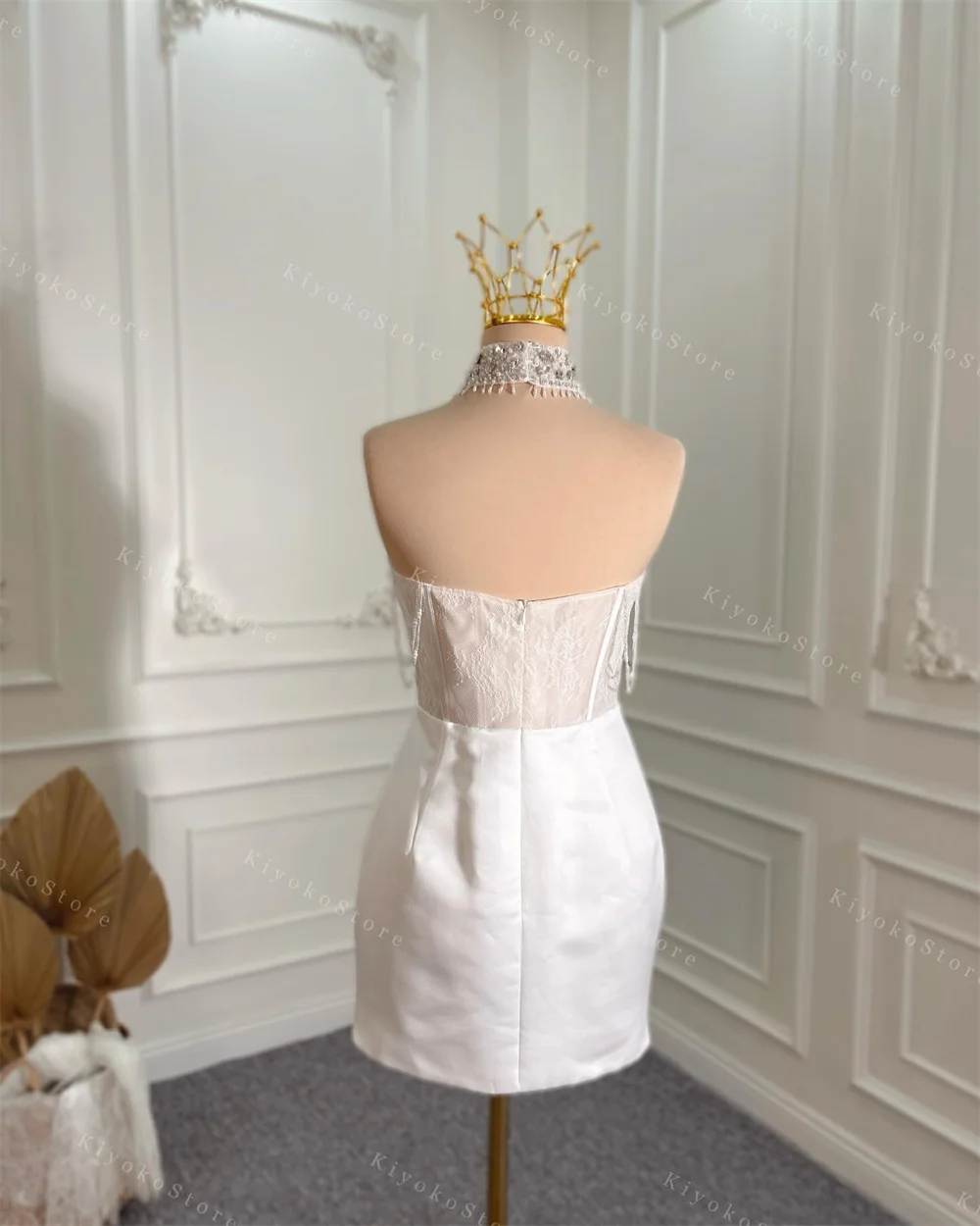 Tokyo Customized White Strapless Wedding Dresses Sleeveless Back Zip Bridal Gowns 2025 Elegant Detachable Train Wedding Gowns