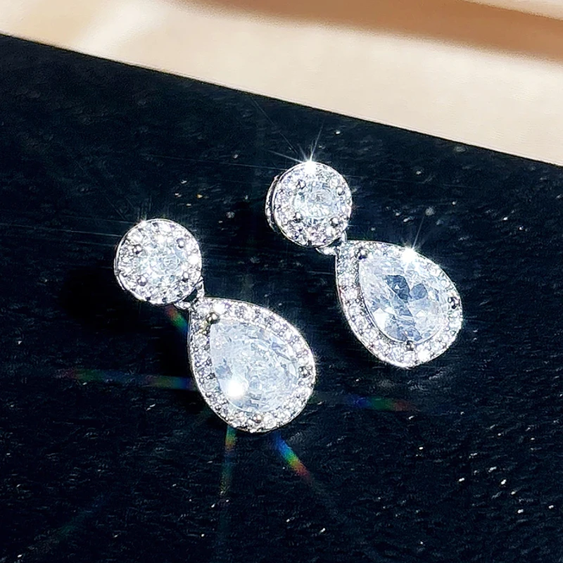 Huitan Gorgeous Drop Earrings for Women Shiny Luxury Waterdrop Cubic Zirconia Ear Accessories Fashion Wedding Bride Jewelry Gift