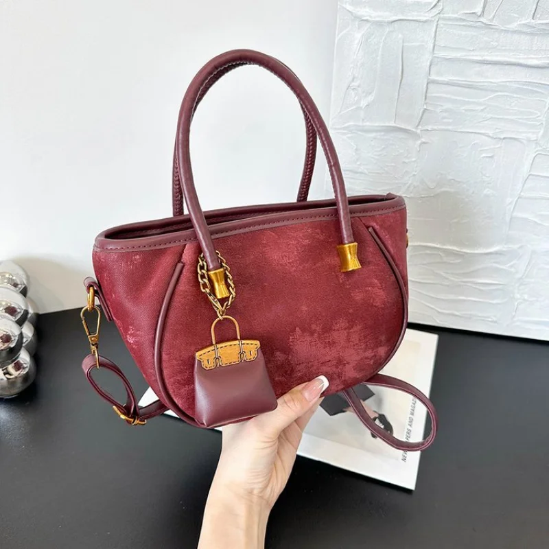 

High End Classic Elegant Ladies Handbag Leather Trendy Design Women Luxury Tote Bag Casual Vintage Bag