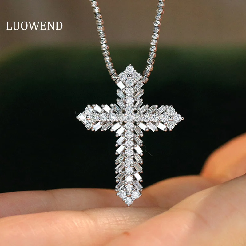 

LUOWEND 18K White Gold Necklace Luxury Cross Design 1.0carat Real Natural Diamond Pendant Necklace for Women High Party Jewelry