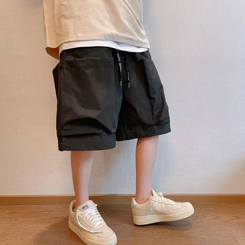 Men Trendy Casual Streetwear Hip Hop Big Pocket Design Cargo Short Pants Y2K 2024 Summer Youth Solid Oversize Baggy Beach Shorts - Image 3