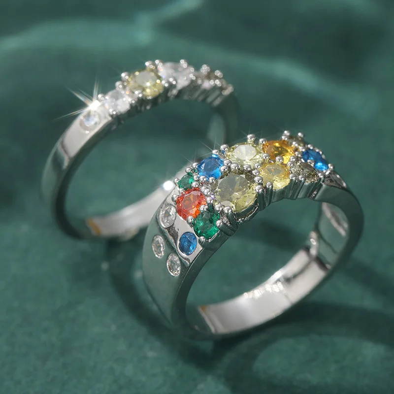 Funkelnder Eingelegter Blauer CZ Damenring Trendiger Goldfarbener Handgravierter Geometrischer Alltags- und Partyschmuck Jubiläumsgeschenk – Detail 3