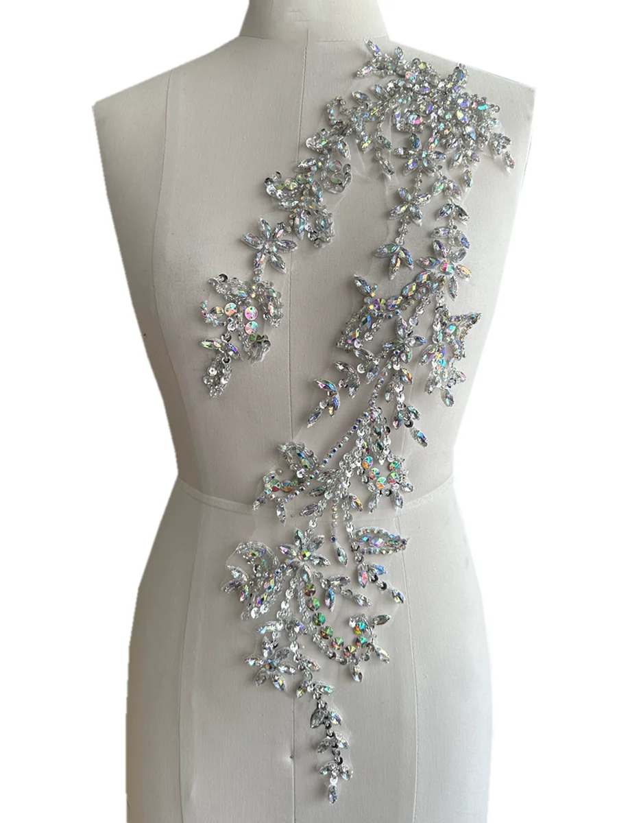 Strass acrilici brillanti fatti a mano su Applique di pizzo perline da cucire pietre Trim patch accessori per abito da sposa