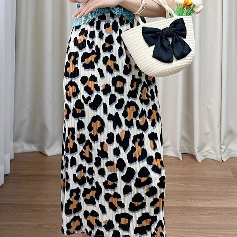 

New Summer High-waisted Leopard Print Skirt with Pleated Retro Slim Slit Skirt