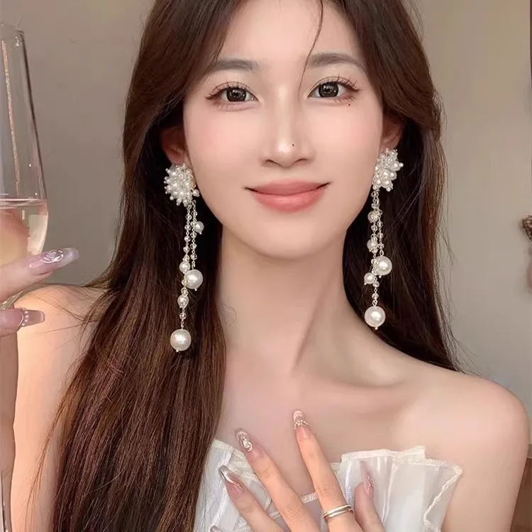 

Retro pearl long fringed earrings large earrings temperament elegant bridal wedding banquet earrings bridal earrings