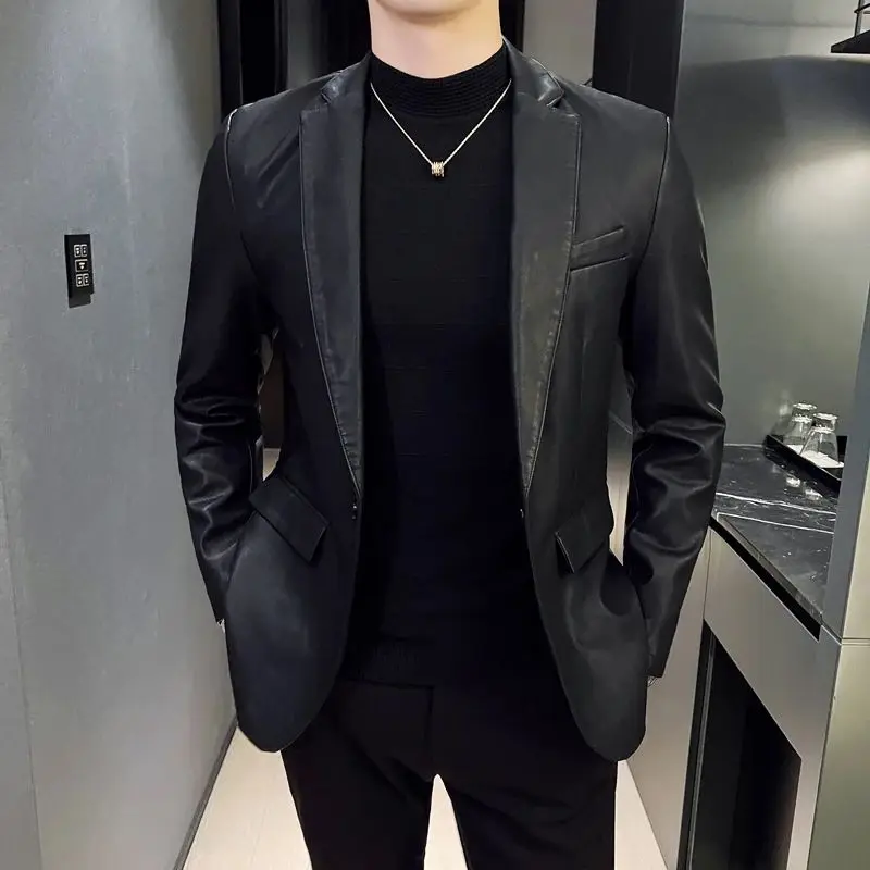 

Fashionable Men's Casual Leather Dress Suit Coat Long Youthful Style Quilted Inner Design Simulated Leather Jacket