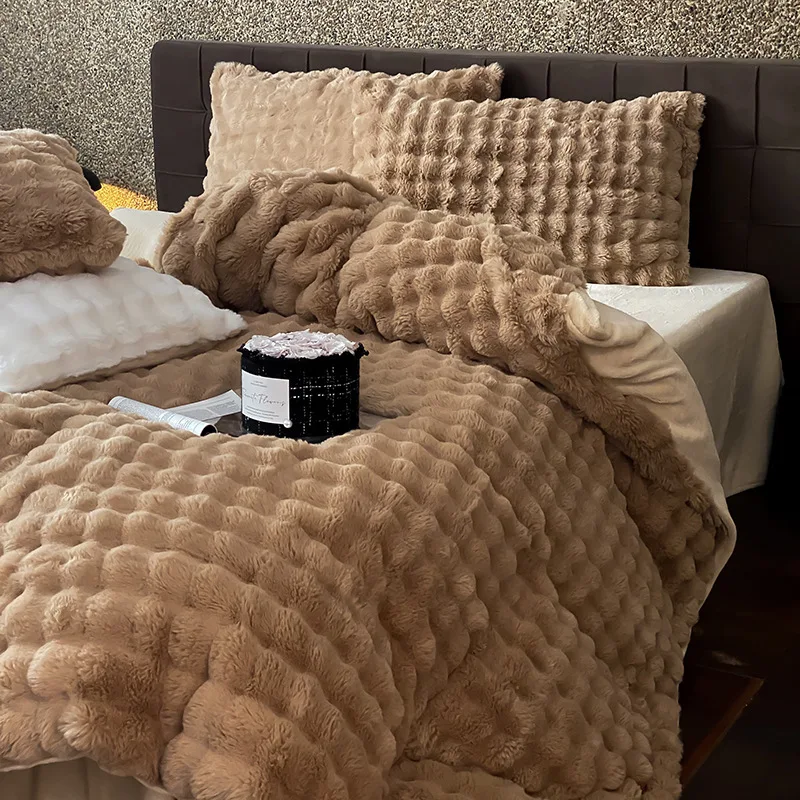 Winter Light Luxury Thickened Rabbit Fur Fluffy Four-piece Coral Velvet Bed Sheet Quilt Cover Blanket Bed Sofa Blanket Bedding