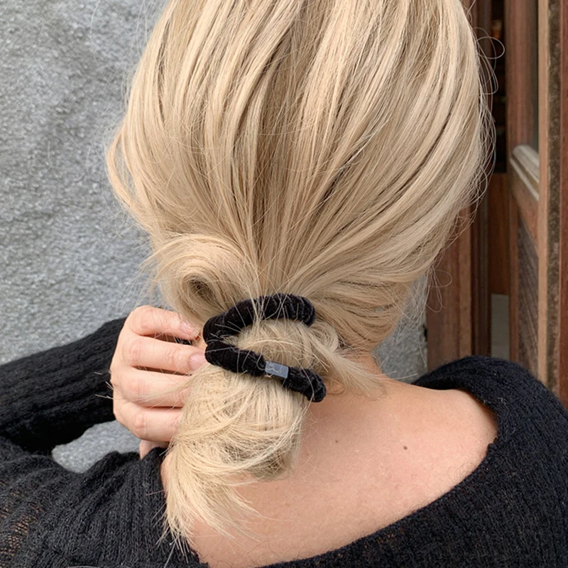 2pcs/set Velvet Hair Tie Plush Skinny Scrunchies Elastic Hair Band Rubber Band Ponytail Holder Basic Women Hair Accessories