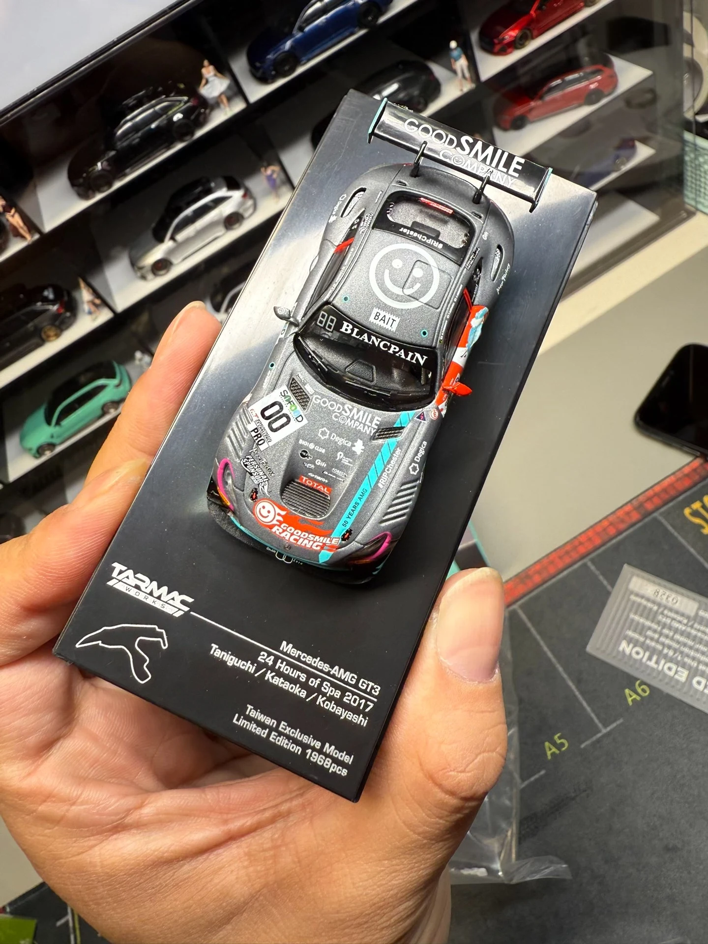 Diecast Tarmac Works TW 1:64 Scale Benz GT3 24 Hours of Spa 2017 Alloy Car Model