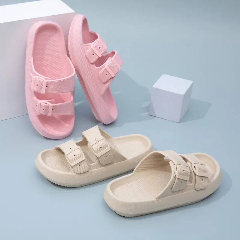 

2025 New Style Thick-Soled EVA Sandals, Summer Couple Slippers for Women, Outdoor and Indoor "Step-in-Poop" Sensation Sandals