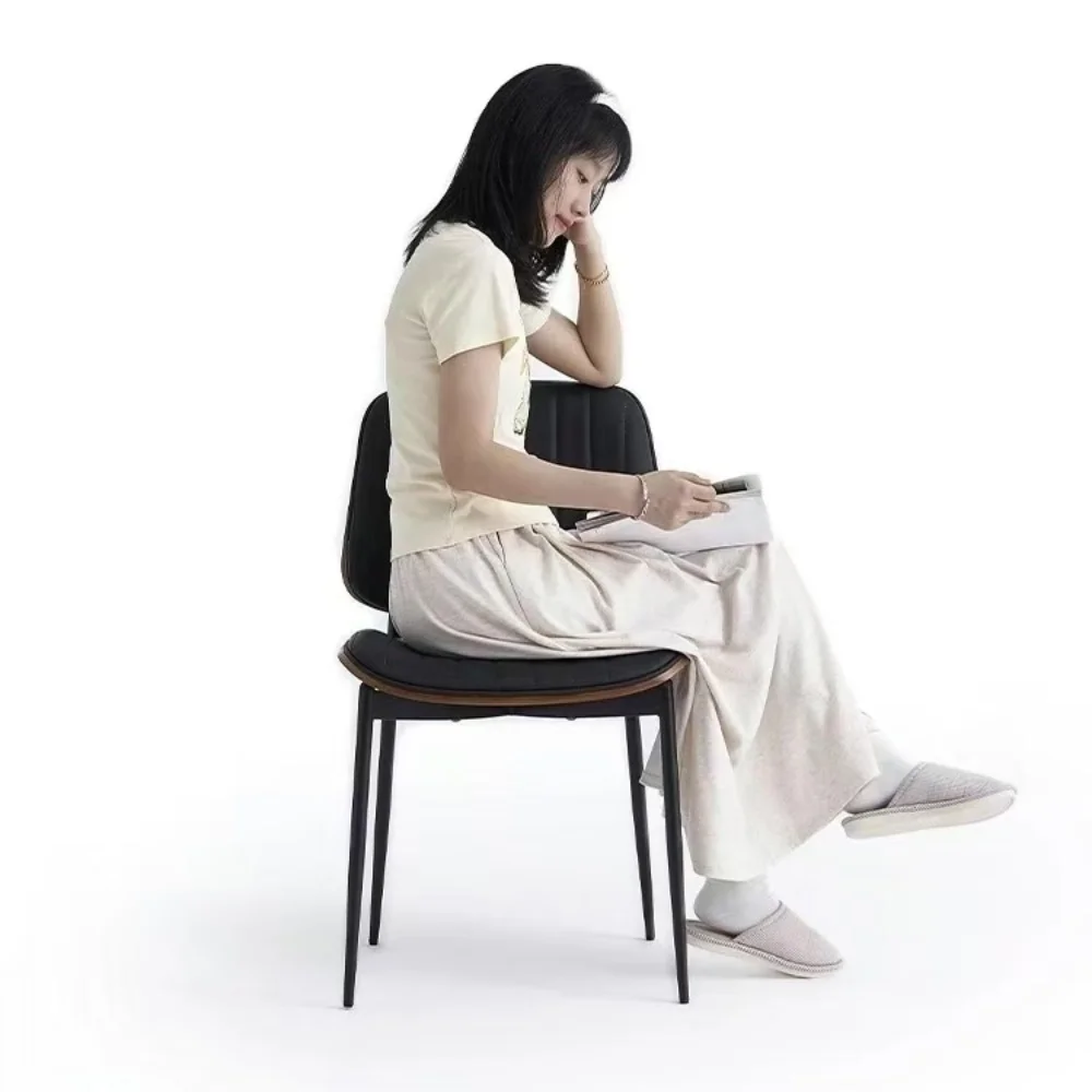 Medieval-style Designer Dining Chair (2025 New Model)