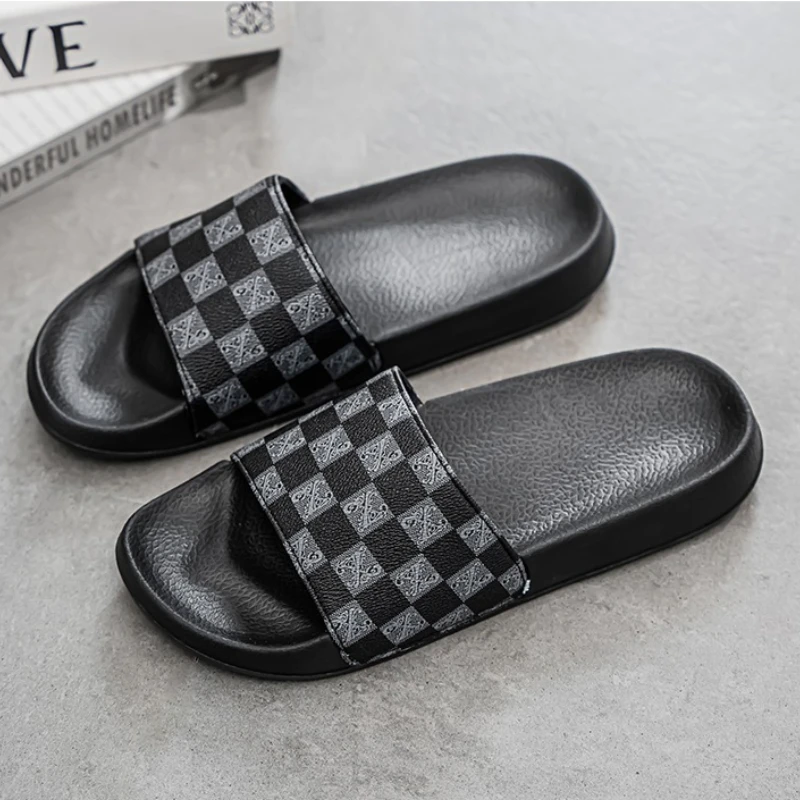 Summer Checkerboard Checkered Color-blocking Fashionable and Durable Soft-soled One-step Comfortable Men's Flip-flops image 5