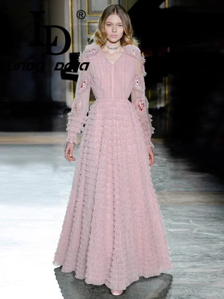 Ld Linda Della V-Ne… - image