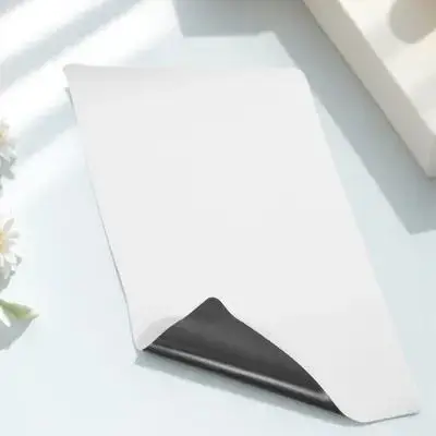 กระดานไวท์บอร์ดแม่เหล็กแบบแห้งลบได้ สติ๊กเกอร์เขียนได้สำหรับตู้เย็น สำนักงาน บ้าน วางแผนงาน กระดานไวท์บอร์ด