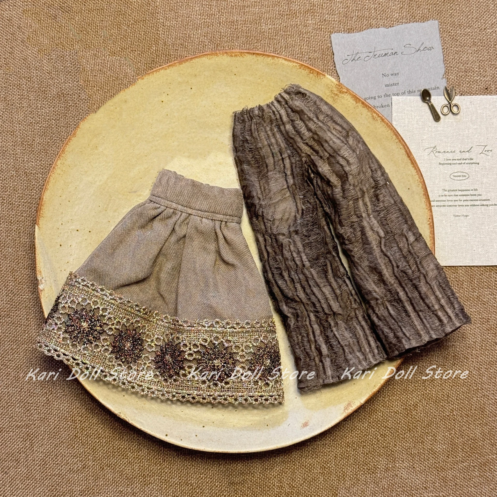 

Комплект одежды и юбок для куклы Kari 2026: топ и брюки из текстурированной ткани кофейного цвета для куклы Landazz Landoudou