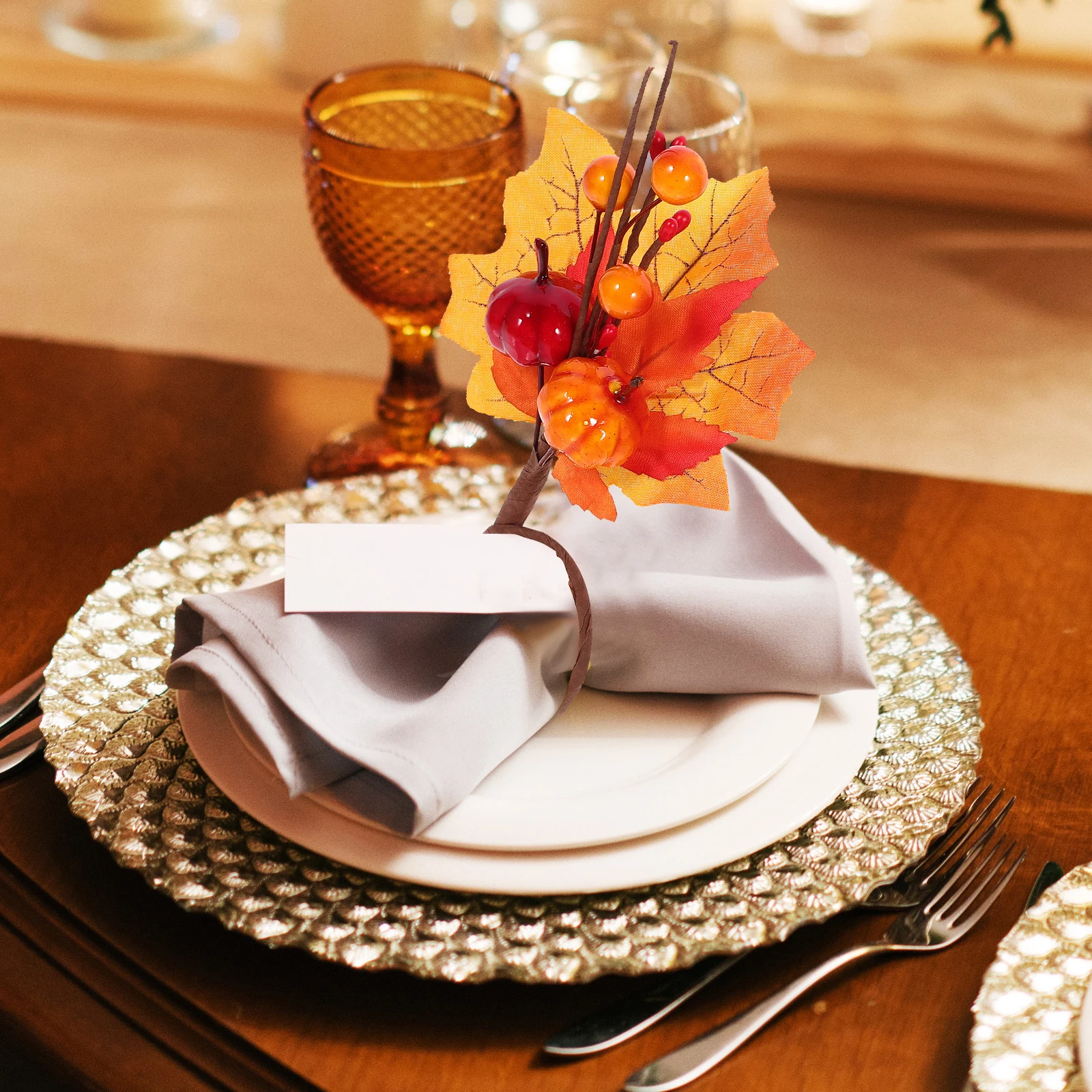 

12pcs Metal Maple Leaf Napkin Rings Fall Decor Table Buckles Cloth Napkins Thanksgiving Serviette Holder Dining