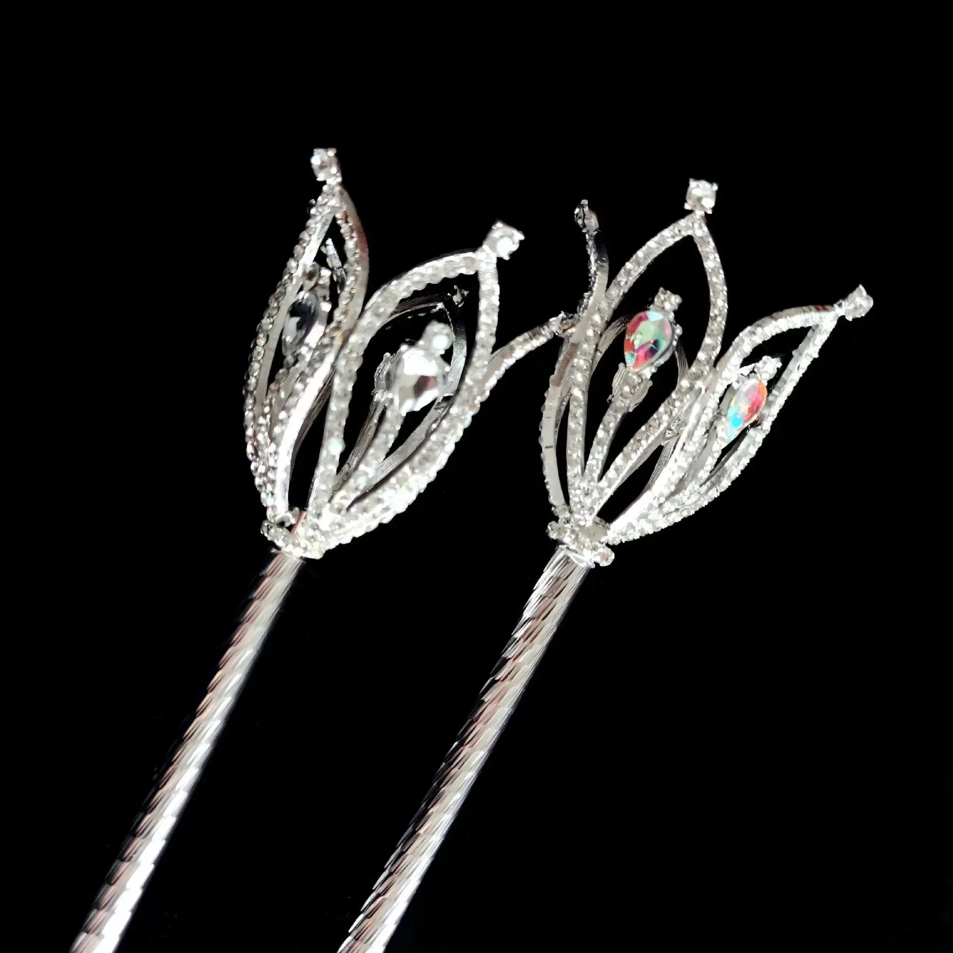 varinha-de-princesa-com-strass-em-forma-de-flor