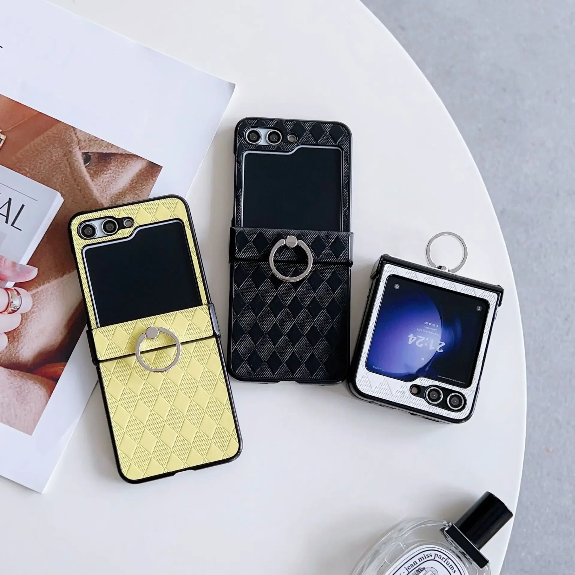 

Rhombic Texture Phone Case for Samsung Galaxy Z Flip 7 6 5 4 Protective Back Cover for ZFlip5 ZFlip6 ZFlip7 Case Shell