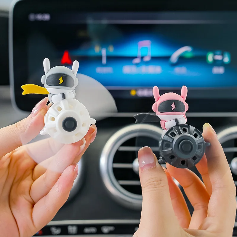 Cute air outlet in the car, car mounted perfume fragrance, cartoon doll, special fragrance for astronauts in the car