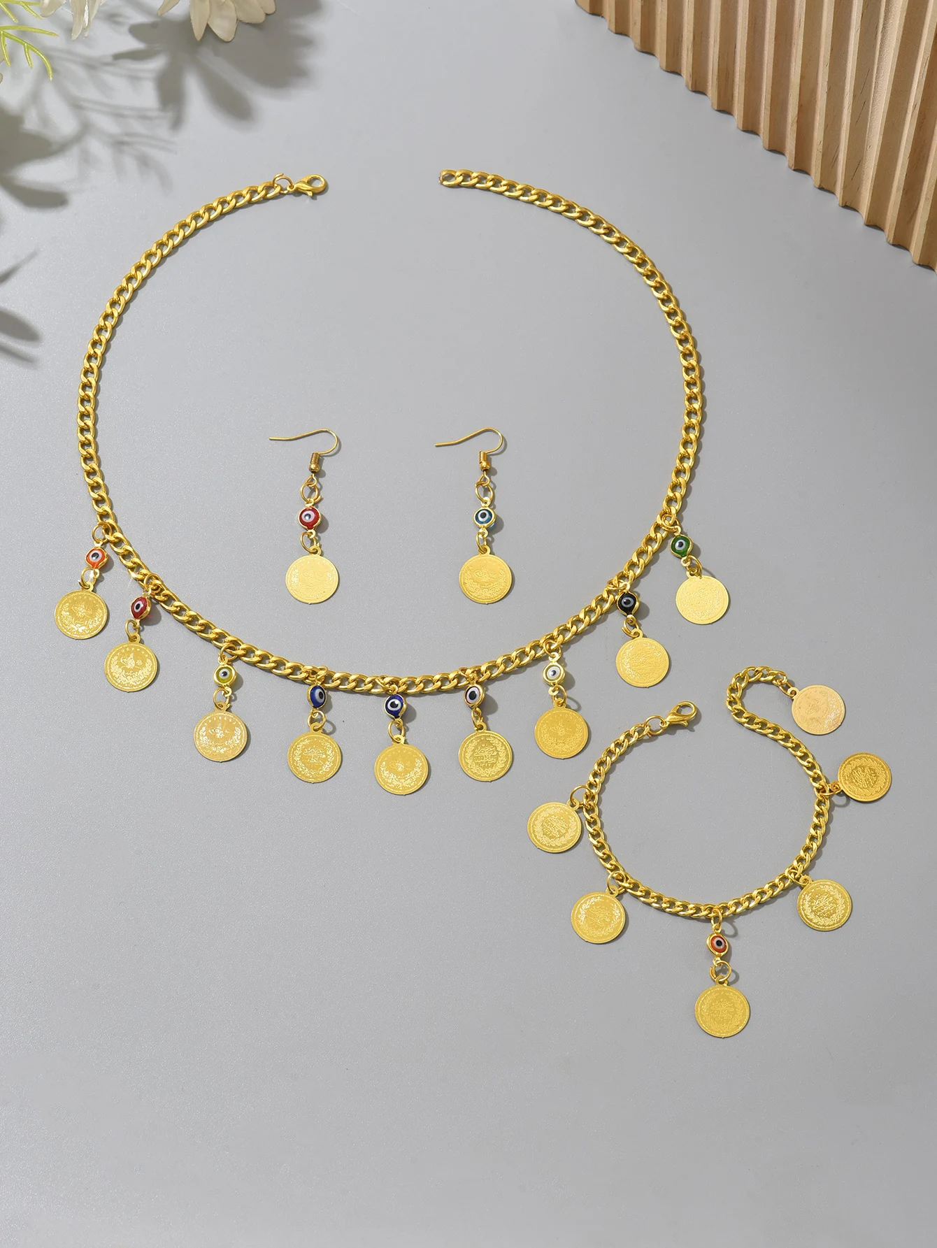 

Golden Retro Coin Set Necklace + Earrings + Bracelet Ethnic Style Suitable for Holiday/Daily Wear Shiny And Elegant