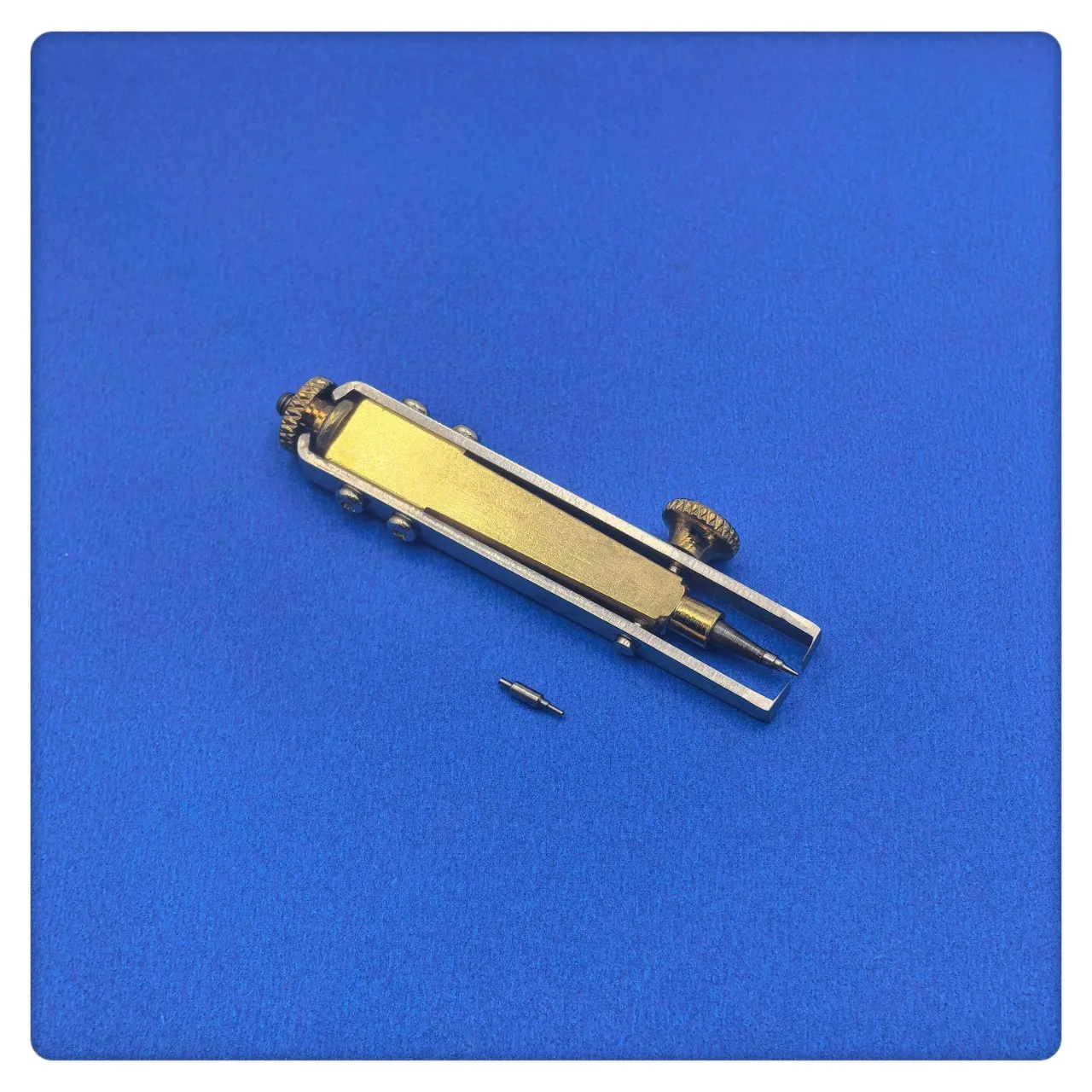 Watch Repair Tool - Large Seconds Hand Remover & 7750 Big Hand Puller for Professional Watchmakers