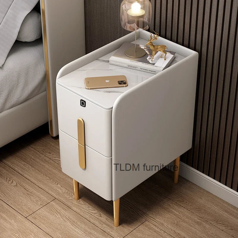

Small Nordic Wooden Mobile Nightstand Luxury White Hotel Bedside Table Storage Drawer Replica Mesitas De Noche Bedroom Furniture