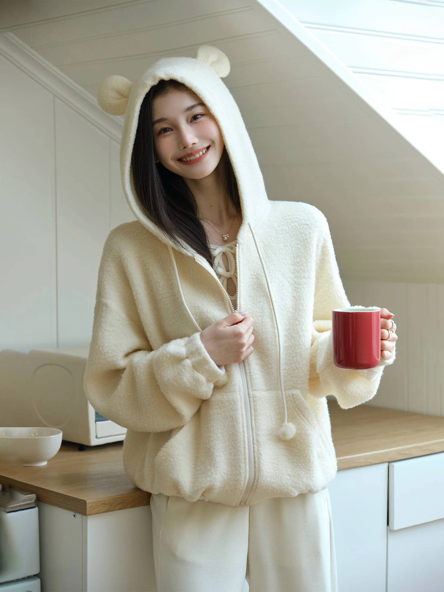 

ChillCozy Women's Loose Wool Blend Hoodie in Fog Color Daily Anti-Aging Casual Winter Wear Comfortable Soft Zipper Closure