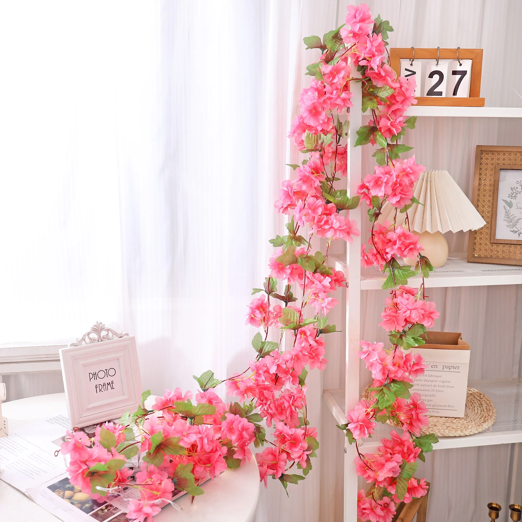 230 cm Kirschblüten-Kunstblumen, Sakura-Girlande, Hochzeitsbogen, Hintergrund, Garten, Zuhause, Party, Dekoration, Seide, gefälschte Pflanzen, Ranke – Detail 6