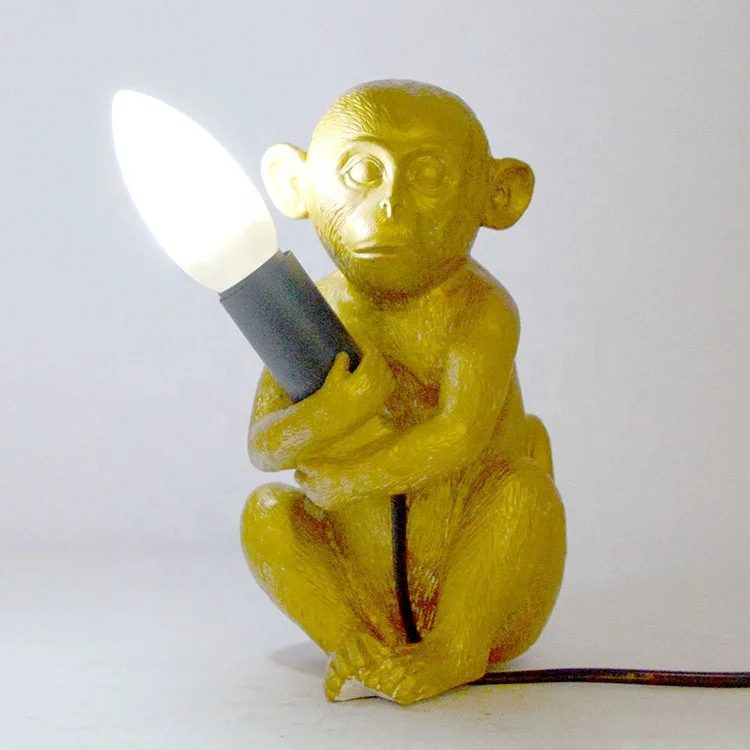 

Настольная лампа LongHuiJing: креативный светильник в виде сидящей обезьяны из смолы, для прикроватной тумбочки, для детской комнаты
